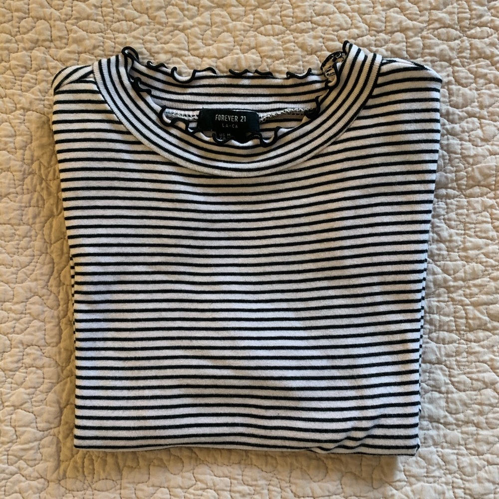 Forever 21 crop top - Picture 4 of 5